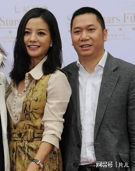 娱乐圈赵薇八卦最新爆料,娱乐圈新八卦引爆热议 第2张 娱乐圈赵薇八卦最新爆料,娱乐圈新八卦引爆热议 第2张