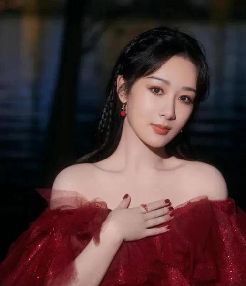 娱乐吃瓜大瓜杨紫,娱乐圈的“瓜王”传奇 第2张 娱乐吃瓜大瓜杨紫,娱乐圈的“瓜王”传奇 第2张