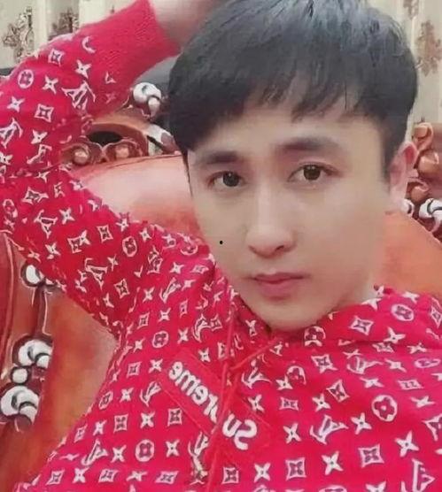 快手网红丝爷吃瓜是真的吗,真相揭秘还是网络炒作？  第2张