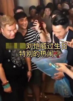 兄妹打架互相爆料视频,视频揭露家庭矛盾瞬间