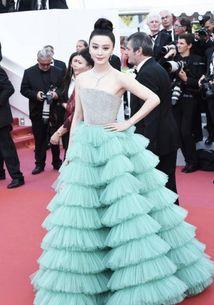 明星走红毯爆料隐私视频,走红毯爆料视频引发热议