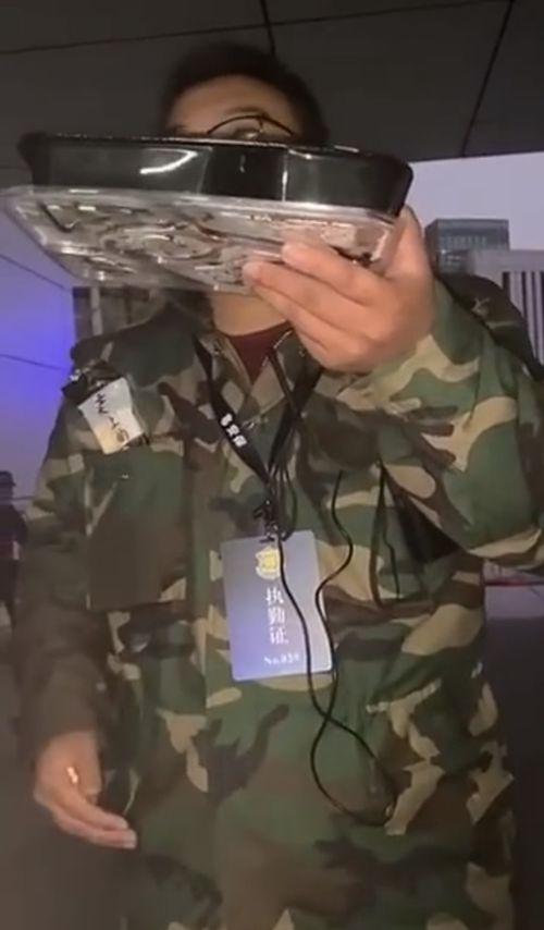 利特爆料保安视频播放,视频播放引发热议