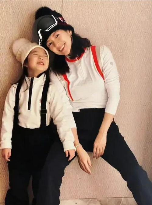 孙丽娱乐大爆料最新消息,揭秘娱乐圈最新热点事件  第3张